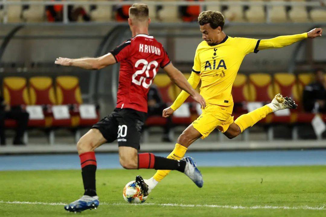 关于米兰双雄连胜上岗，欧战资格抢破头筹的信息