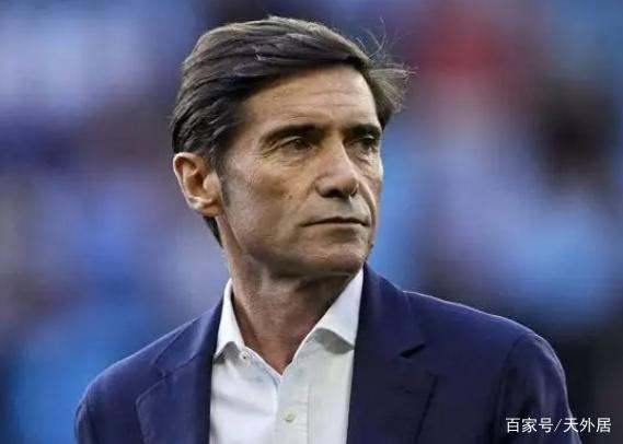 尼斯主帅宣布离职球队管理层寻找新帅的简单介绍