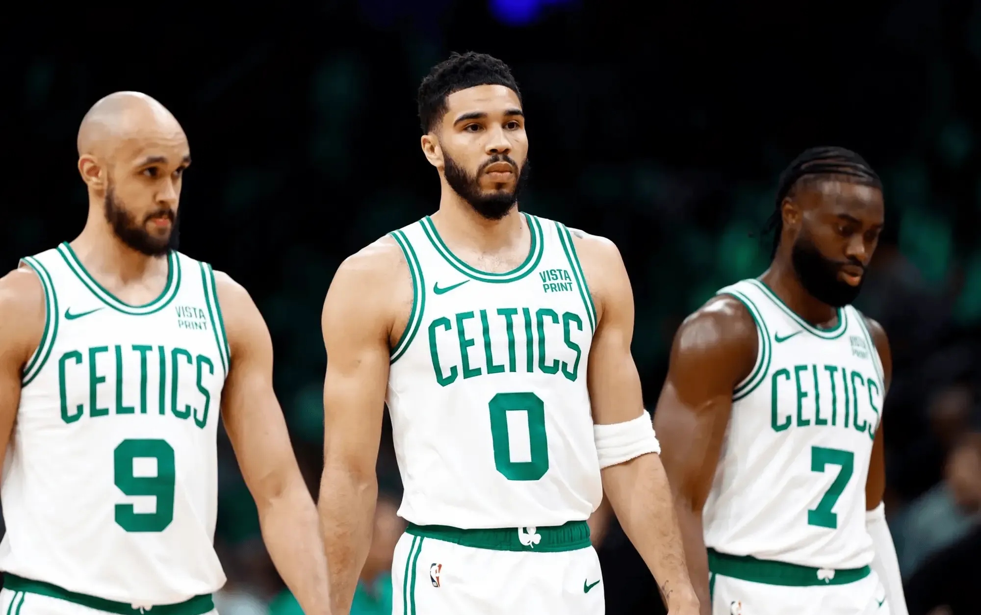 勇士绝地反击尼克斯，杰伦·布朗送出助攻的简单介绍