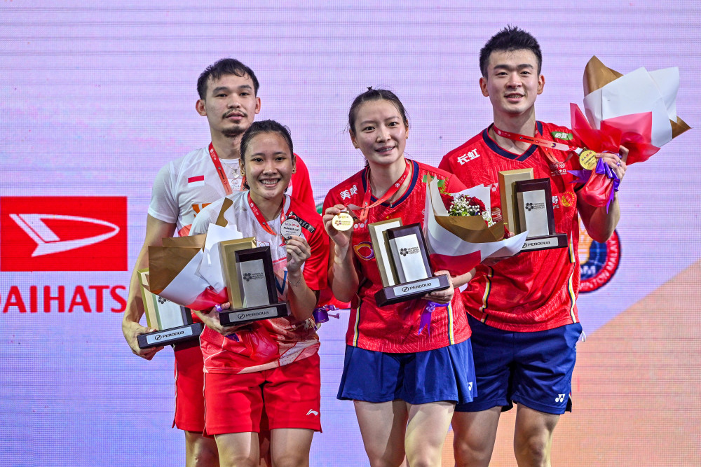 包含马来西亚羽毛球队险胜泰国羽毛球队,辛杜完成帽子戏法的词条 包含马来西亚羽毛球队险胜泰国羽毛球队,辛杜完成帽子戏法的词条