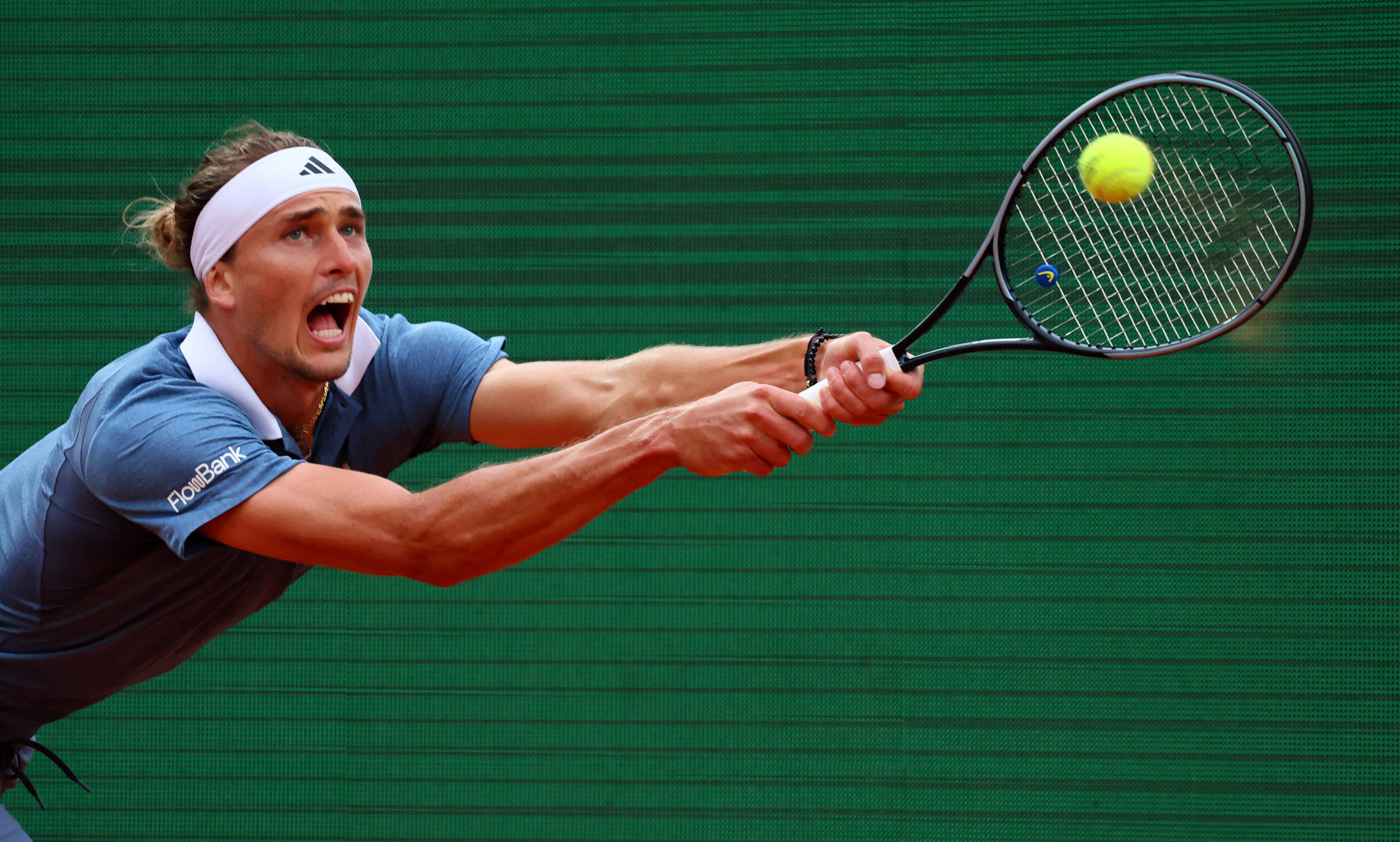 美国网球队鏖战西班牙网球队，兹维列夫绝境逆转的简单介绍