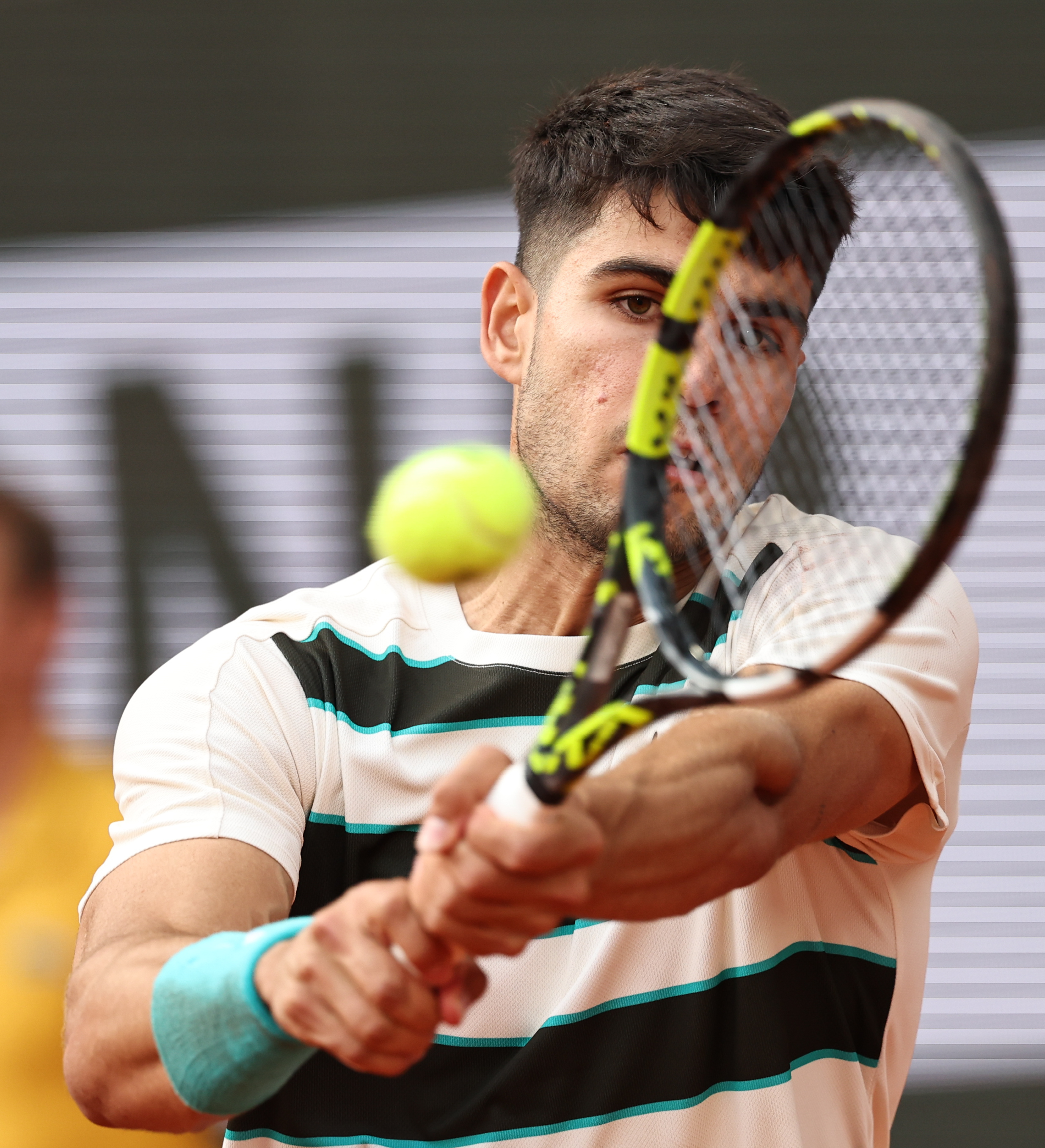 包含日本网球队逆转美国网球队，阿尔卡拉斯打破历史纪录的词条