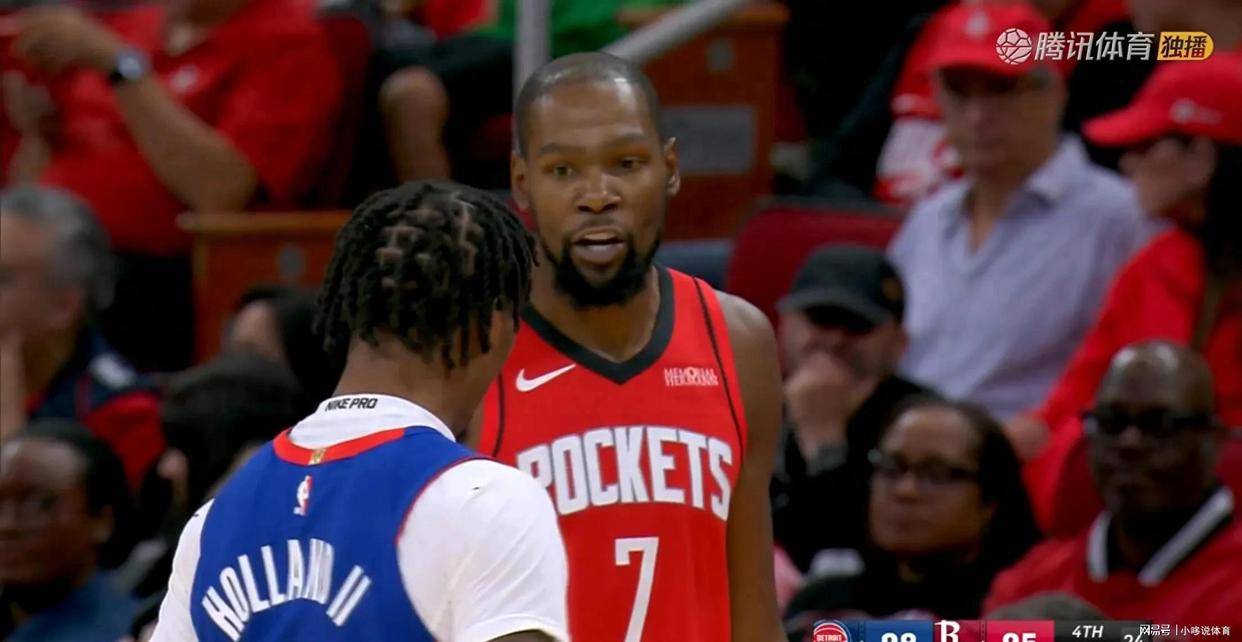 爵士轻取骑士,杜兰特扛起全队 爵士轻取骑士,杜兰特扛起全队