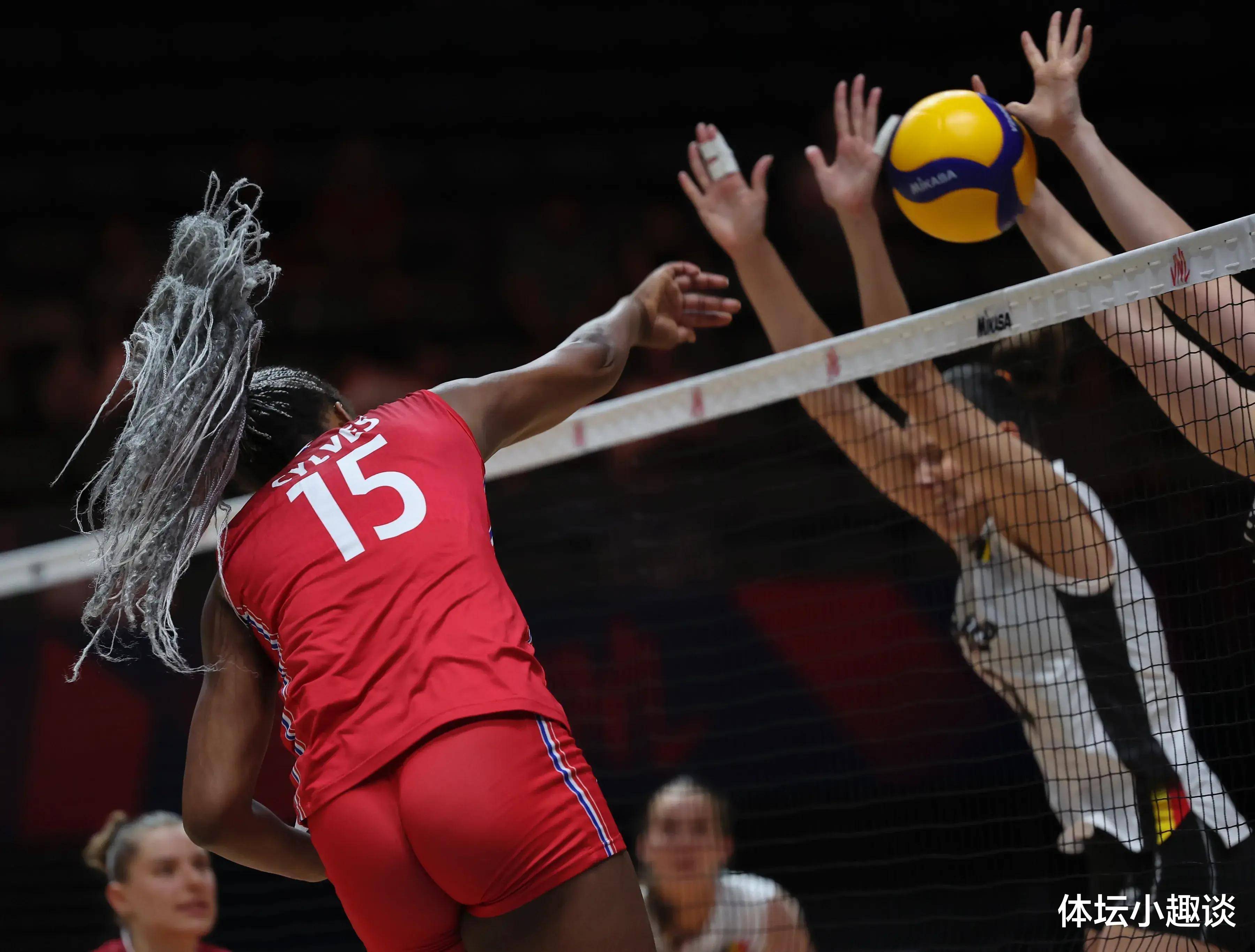 包含世界各地瞩目的大型体育赛事再次掀起风波！的词条