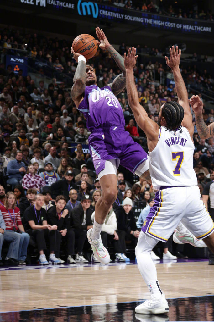 湖人B队翻盘爵士,贝弗利关键制胜的简单介绍 湖人B队翻盘爵士,贝弗利关键制胜的简单介绍