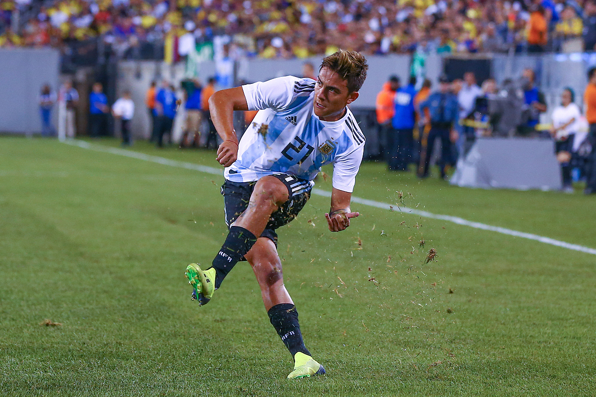 巴萨翻盘法国,库尔图瓦惊艳四座的简单介绍 巴萨翻盘法国,库尔图瓦惊艳四座的简单介绍