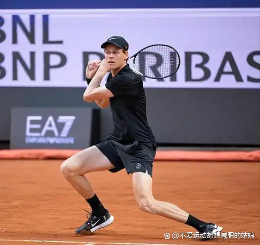 关于蒙特卡洛大师赛完胜ATP总决赛，辛纳高光表现的信息