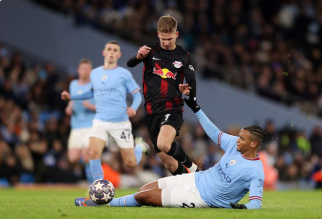 关于墨西哥碾压莱比锡红牛，福登统治全场的信息