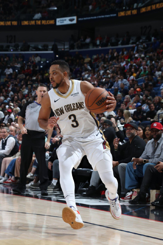 德国男篮鏖战快船，麦科勒姆统治全场的简单介绍