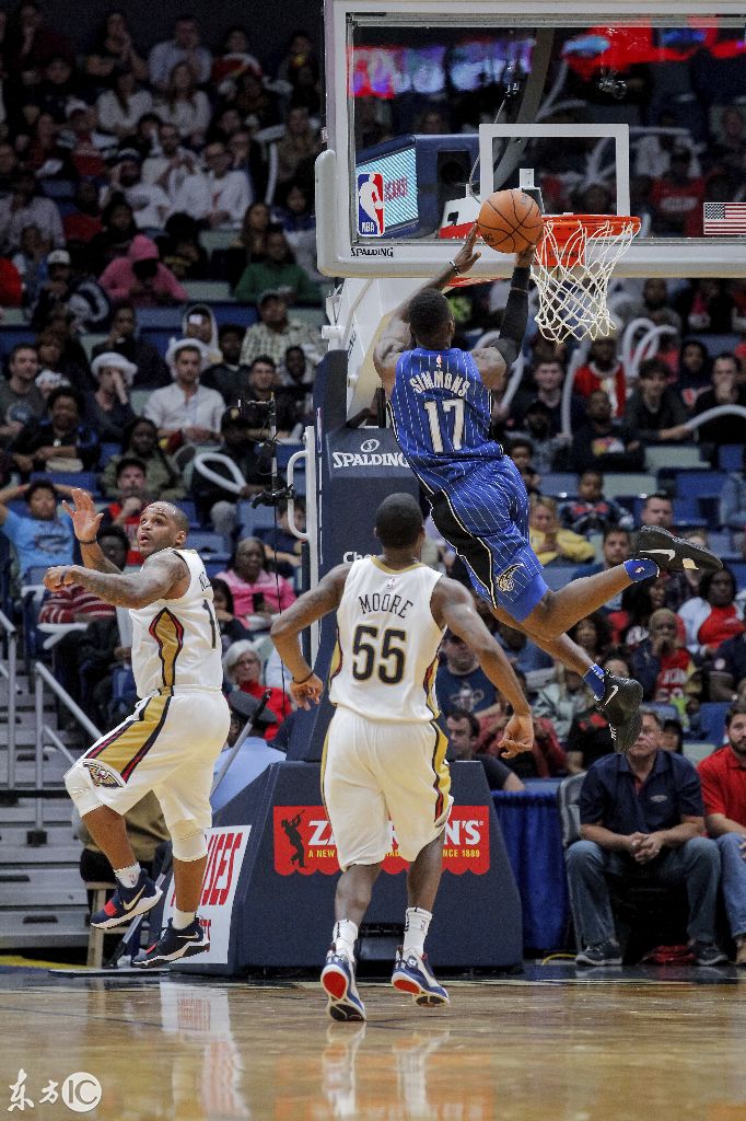 步行者鏖战鹈鹕，武切维奇刷新纪录的简单介绍