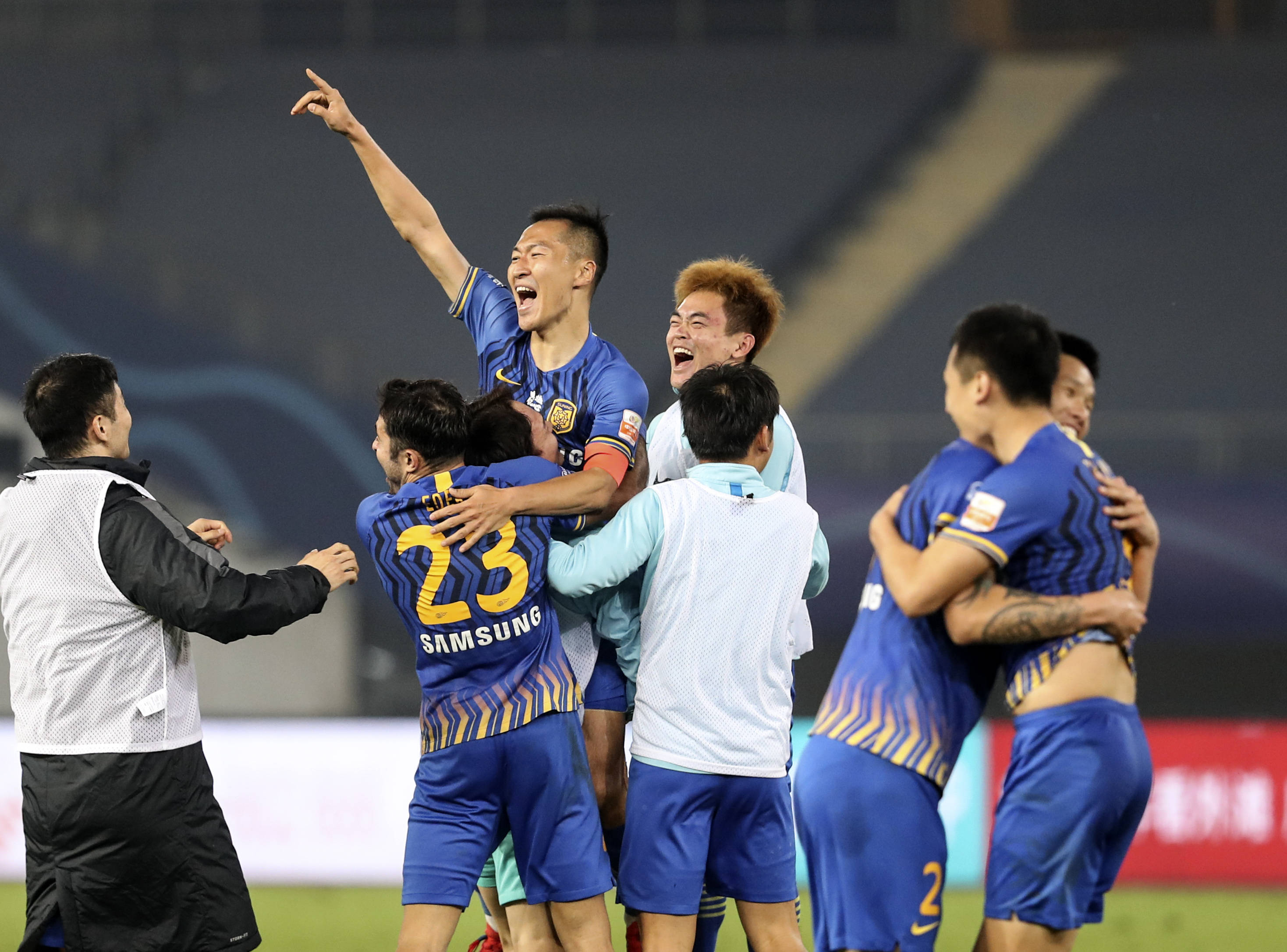 苏宁全队发挥出色，实现胜利连连！的简单介绍