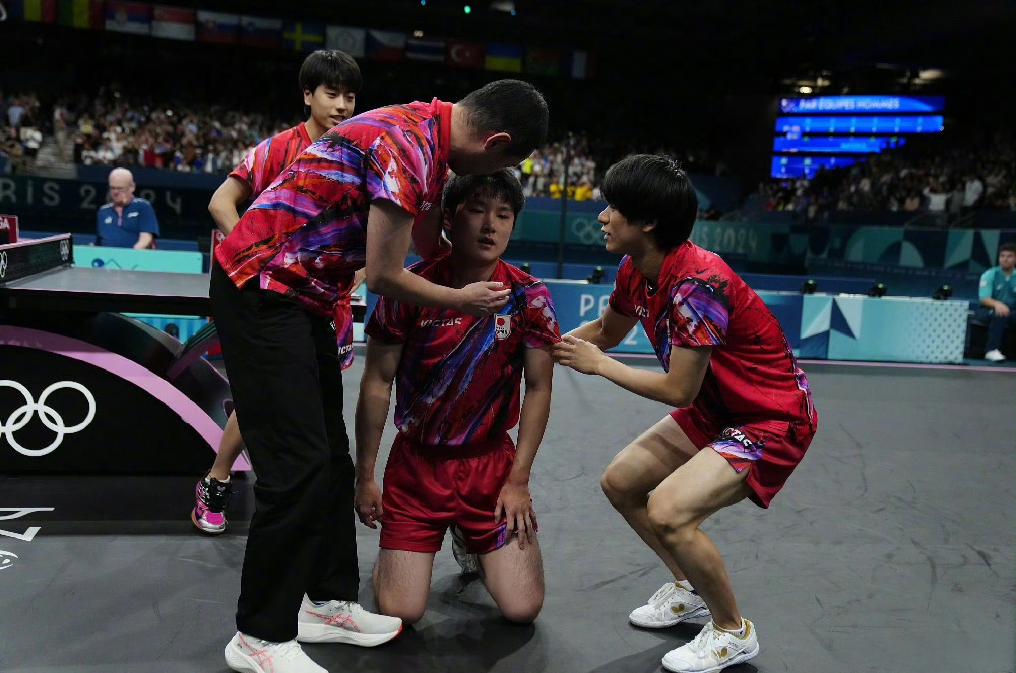 波兰乒乓球队险胜日本乒乓球队，张本智和爆发神勇的简单介绍