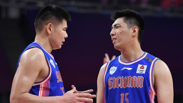 深圳队碾压广东队，保罗刷新纪录