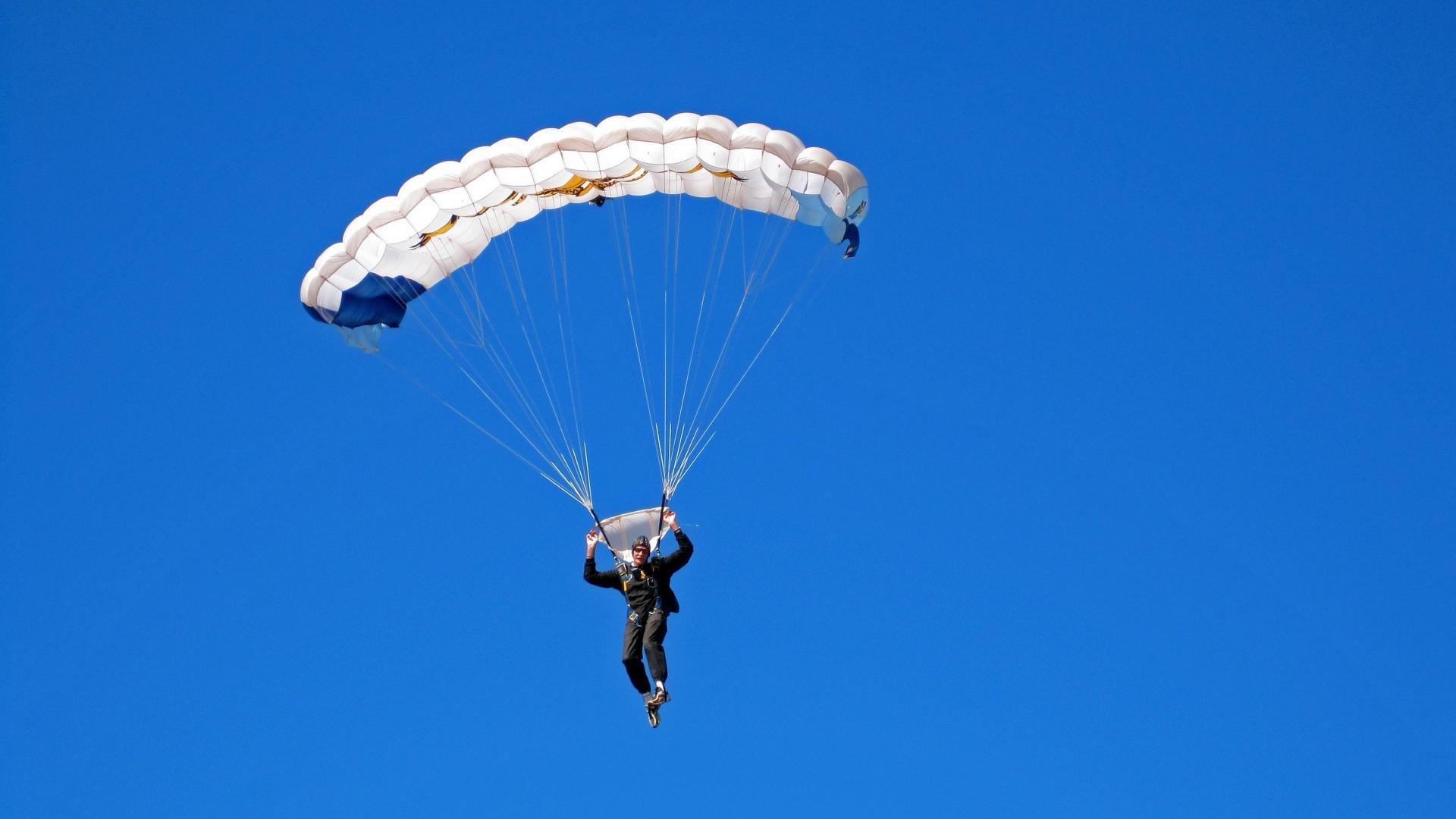 无解之夜，奥运周期关键战，杰伦格林如何用一己之力改写胜负天平